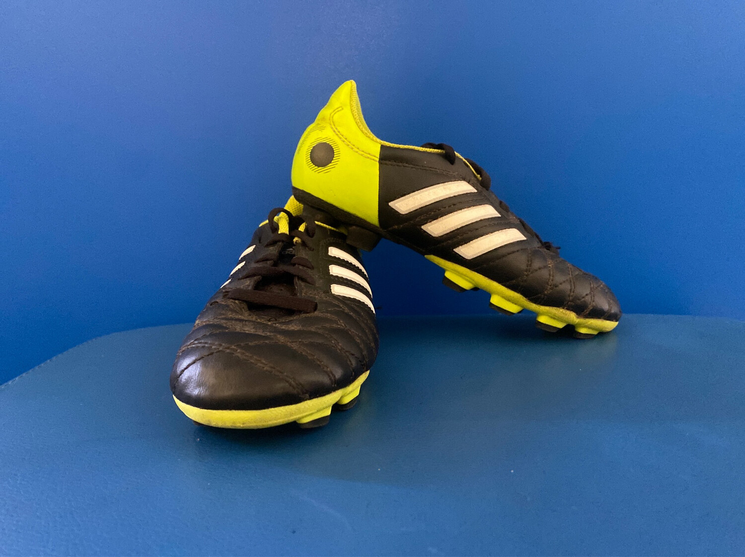 Adidas 11 Questra Pro Football Boots US1 (Near New) (EC347)