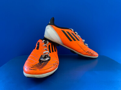 Adidas F50 Football Soccer  boots US6 (Near New) (EC385)