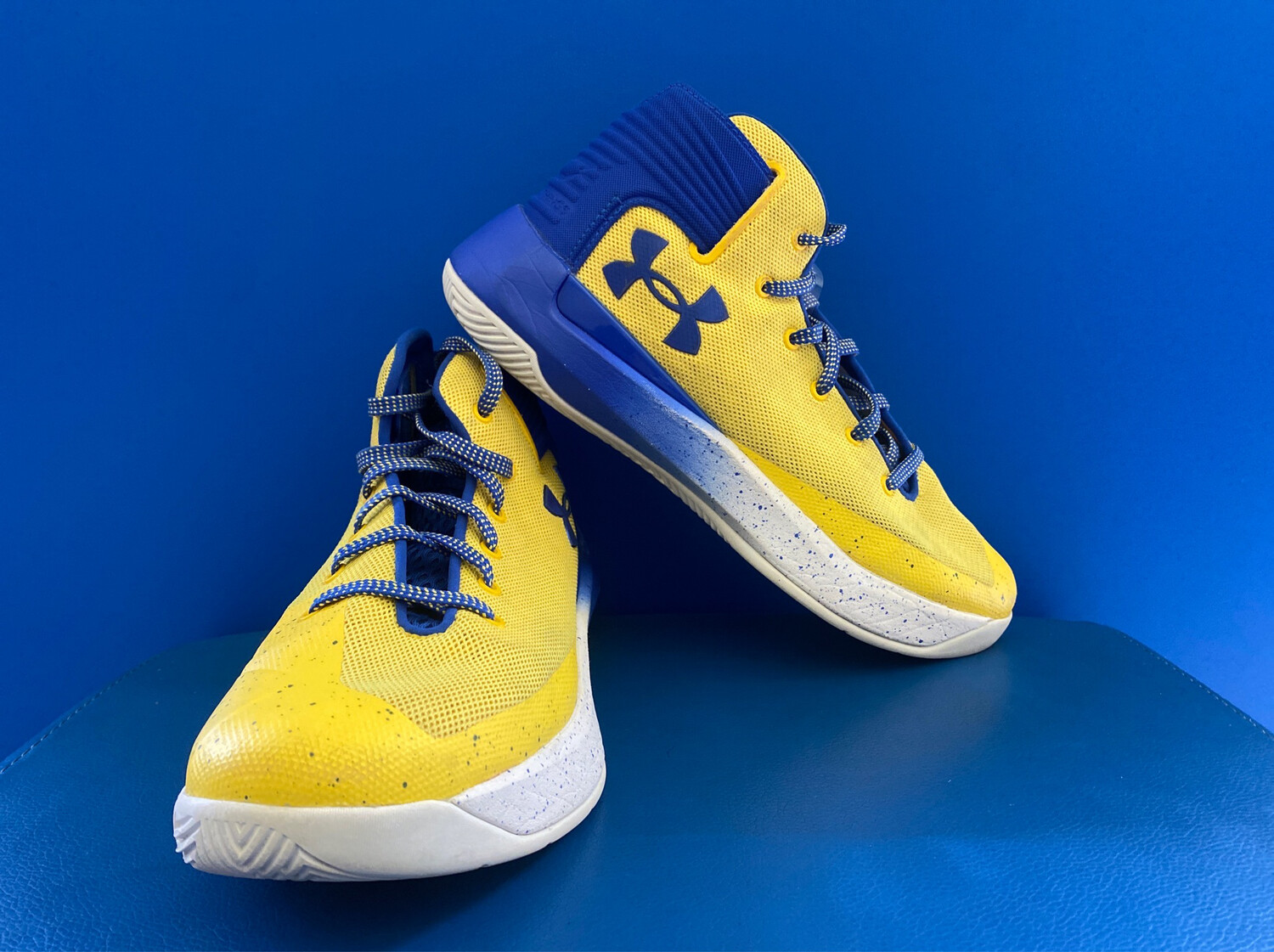 Under Armour Curry 3 Zern Basketball Shoes  US7Y (Near New) ( EC515)
