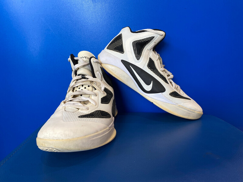 Nike Zoom Hyperfuse 2011 US10.5 Basketball Shoes (Near-new) (EC108)