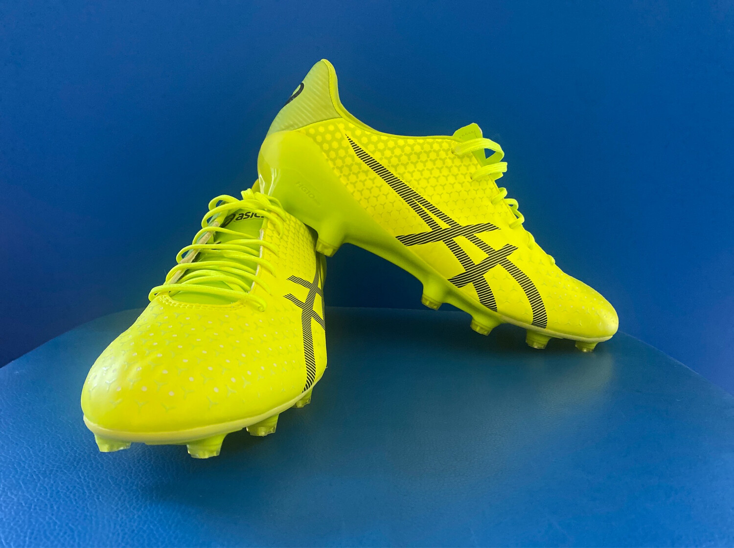 ASICS Menace 3 Mens Football boots US9 (New In Box) (EC1828)