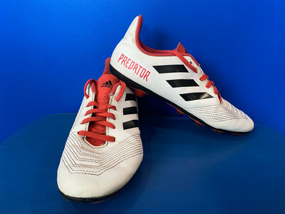 Adidas  Predator Football Boots US6 (Near-new) (EC3252)