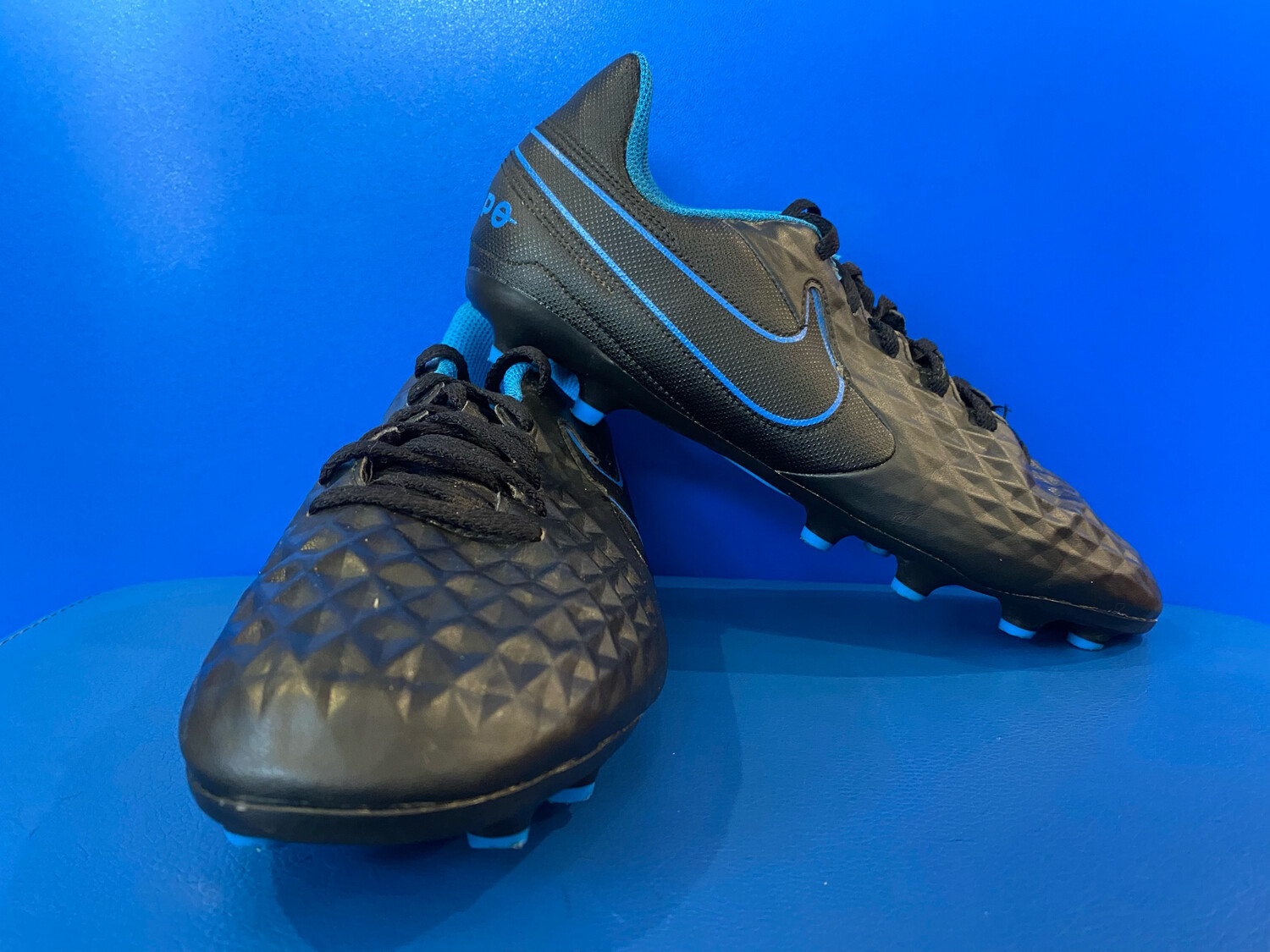 Nike Tiempo Legend 8 Elite Soccer Cleats FG US6Y Black AT5293-004 (Near new) (EC3271)