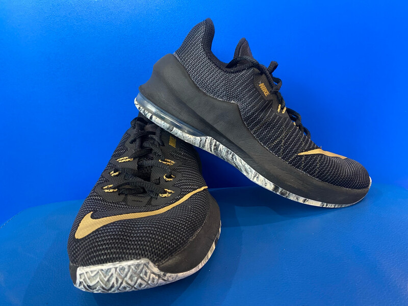 Nike air max infuriate grey sales