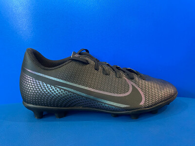 Nike AT7968-010 Vapor 13 Club FG/MG Soccer Cleats Black US6Y (NearNew) (EC3309)