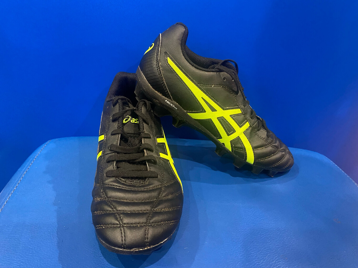 Asics Lethal Flash It Kids Black Hazard Green Football Boots US5 (Near New) (EC3363)