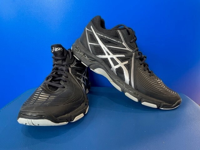 Asics Womens Netball Shoes, US11. Gel Netburner (EC3976)