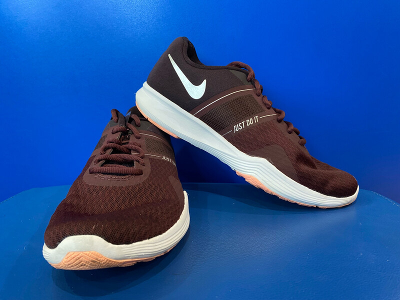 Nike City Trainer 2 Red US8 (Near New) (EC4063)