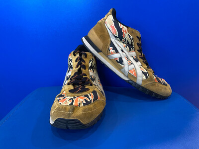 Asics Tiger Collection Shoes US10 (Near New) (EC4069)