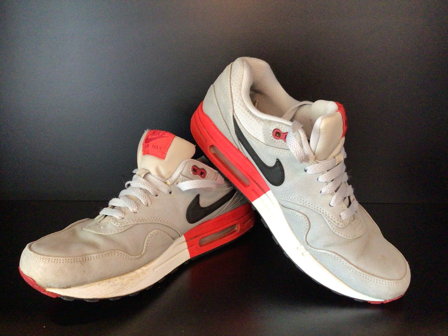 Nike Mens Sneakers Air Max 1 Premium &#39;Iron Ore Crimson&#39; (Pre-Owned) (US 9) (EC5011)