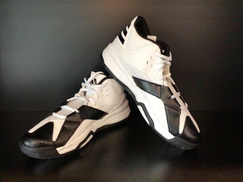 Adidas Mens Basketball Shoes First Step US9 (EC4948)