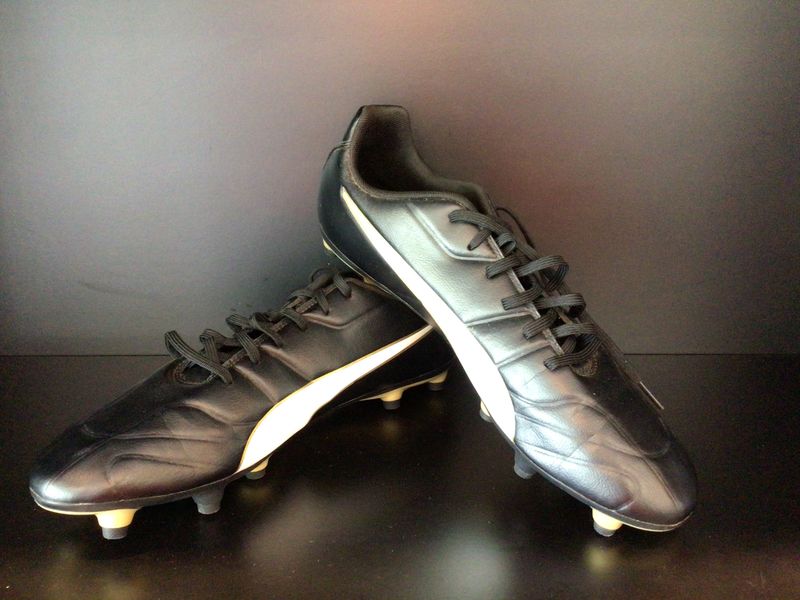 Puma Mens Football Boots Classico C II FG Black-White-Gold (Pre-Owned) (US13) (EC5007)