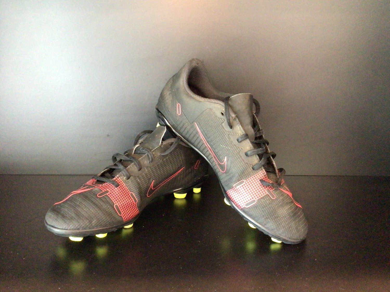 Nike Youth Football Boots Mercurial Vapor 14 US5Y (EC4933)