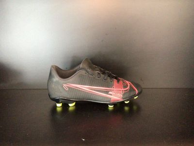 Nike Youth Football Boots Mercurial Vapor 14 US5Y (EC4933)