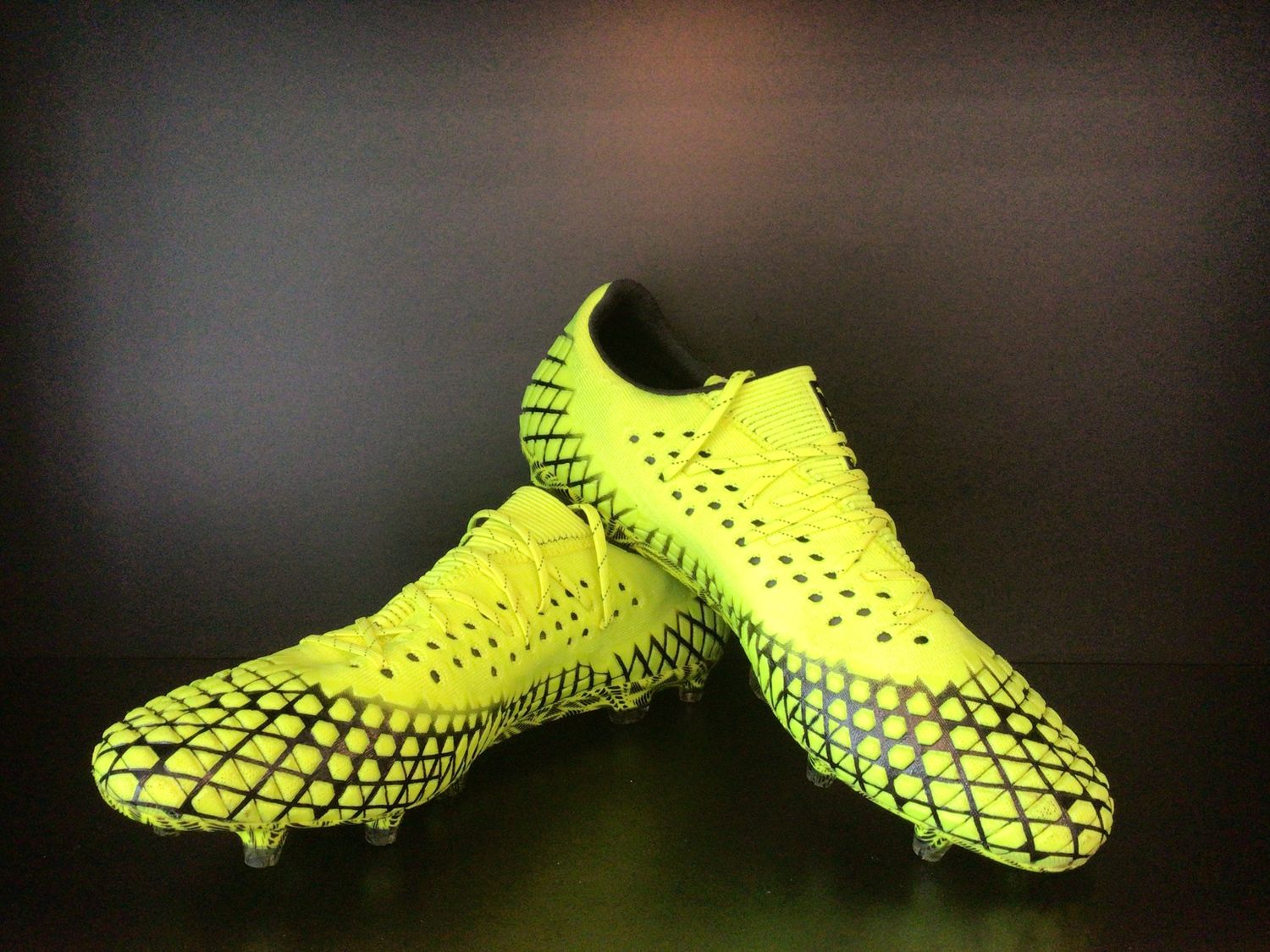 Puma Mens Football Boots Future 4.1 Netfit FG AG &quot;Rush Pack&quot; Low (Pre-Owned) US12.5 (EC4923)