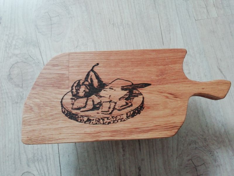 Petite planche apéro gravée
