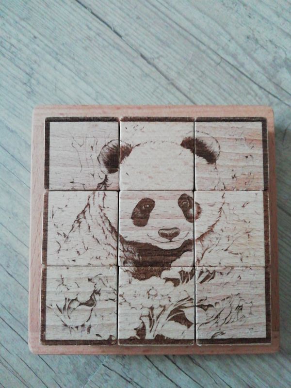 Puzzle de 9 cubes (gravure au choix)