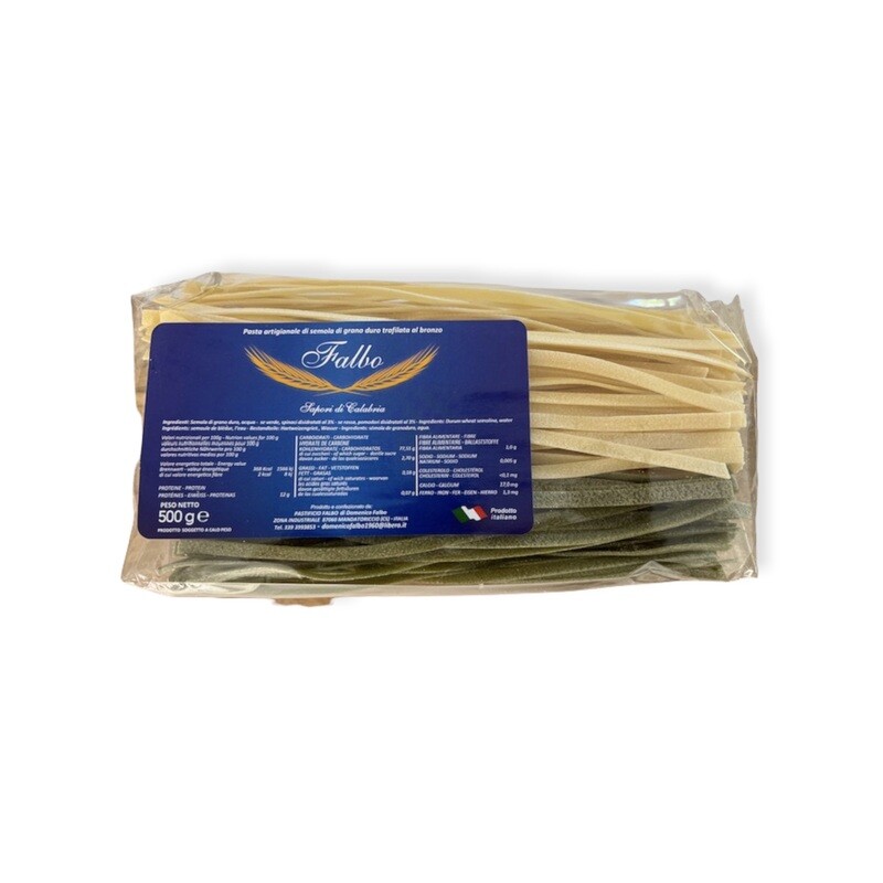 TAGLIATELLE PAGLIA E FIENO