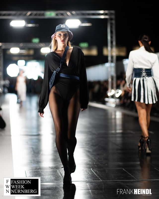 FASHION WEEK LOOK 3 Fischerhut FASHION WEEK LOOK 3 Fischerhut
