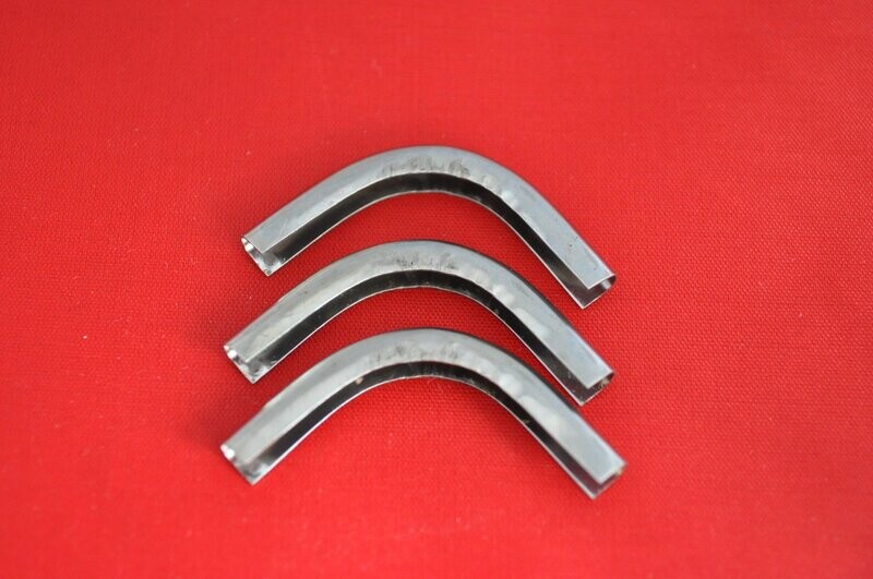Balgecke * Balg-Eckenschoner, eckig, Schenkellänge 32 mm, Radius 19 mm Balgecke * Balg-Eckenschoner, eckig, Schenkellänge 32 mm, Radius 19 mm