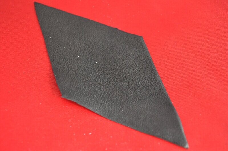 Balglederecke * Leder für Balgecken, schwarz, Gr. S, 47 mm x 80 mm Balglederecke * Leder für Balgecken, schwarz, Gr. S, 47 mm x 80 mm