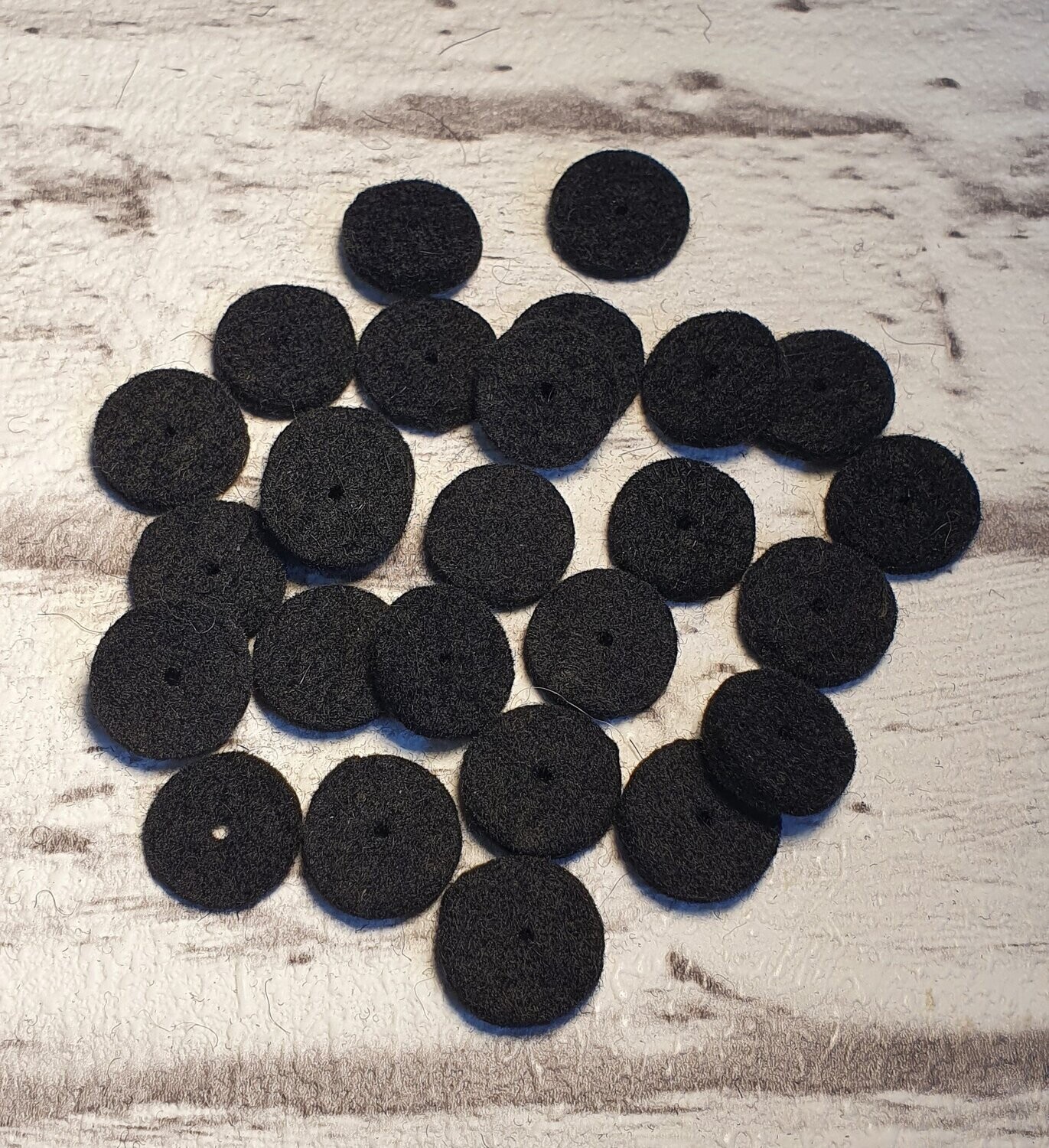 Dämpferfilze für Diskantknöpfe, 15mm, schwarz, Set 10 St.