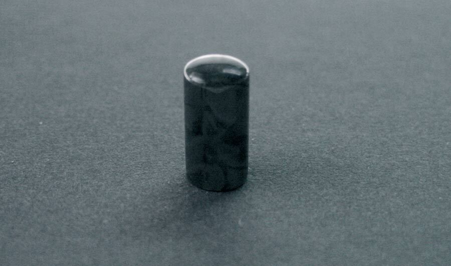 Bass Knöpfe, schwarz-perlmutt, 15mm x 8mm. 10 St.