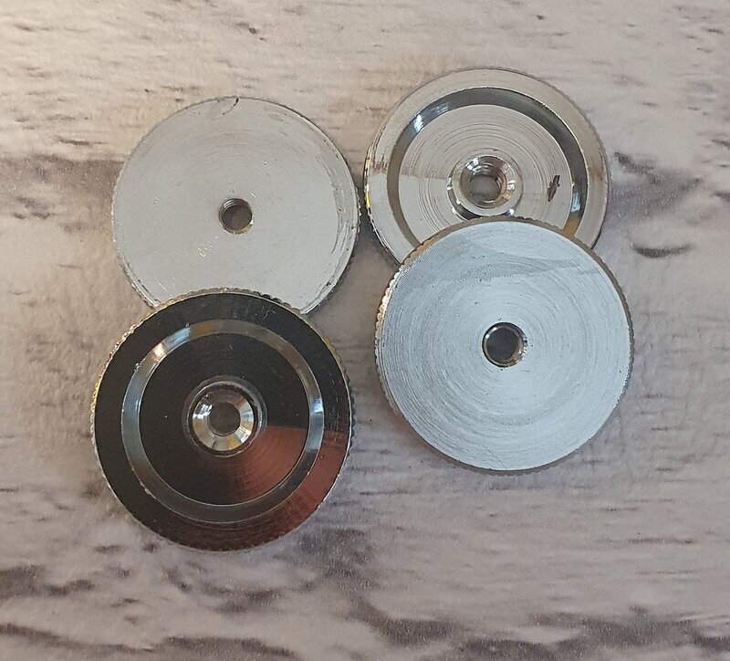 Handriemen / Bassband Befestigung
Spannmutter für Handriemen, Durchmesser 30mm, Handriemen / Bassband Befestigung
Spannmutter für Handriemen, Durchmesser 30mm,
