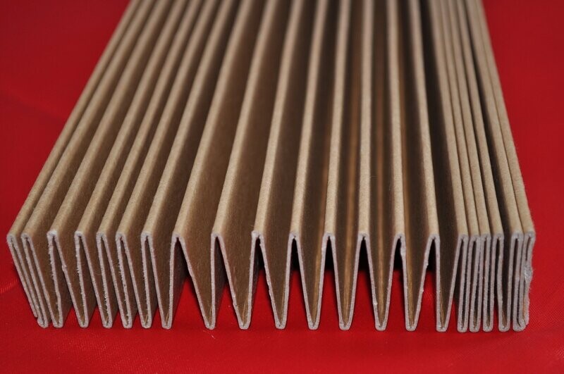 Balgkarton - Balgpappe, 72 cm, 21 Falten, 30 mm Faltentiefe Balgkarton - Balgpappe, 72 cm, 21 Falten, 30 mm Faltentiefe