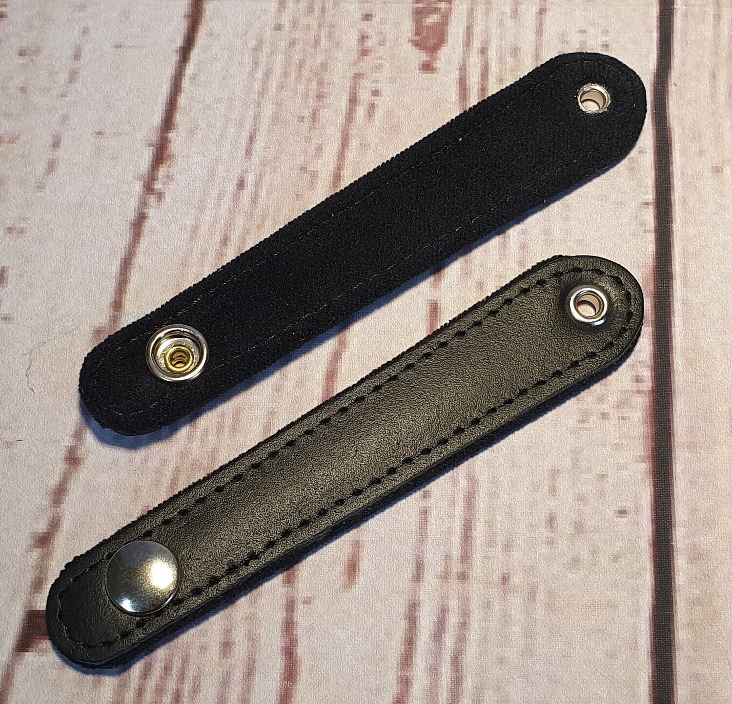 Balghalter / Balgverschluss / Balgzuhalter, Leder / Samt, schwarz, 1 Paar (11 cm)