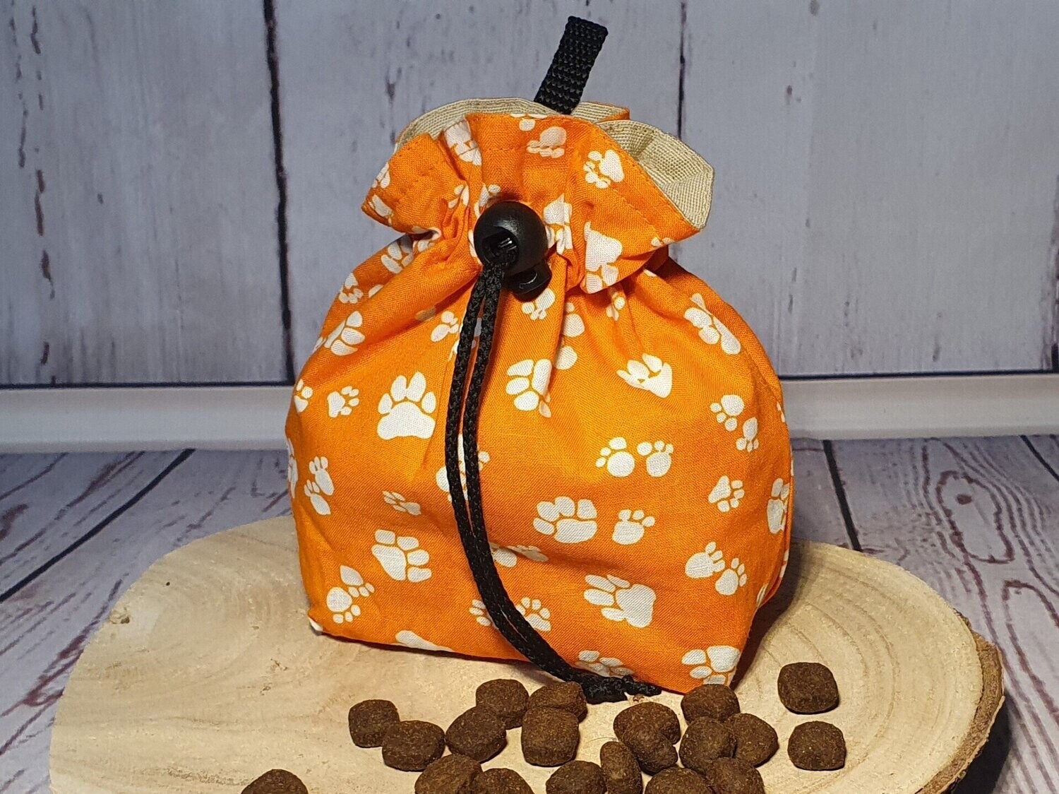Leckerliebeutel Futterbeutel "Pfoten" orange für Hunde