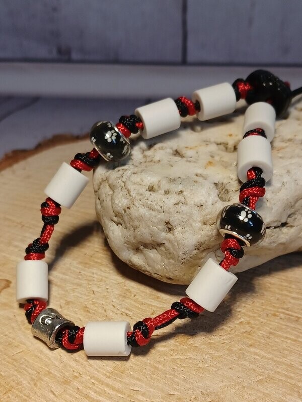 EM-Keramik Halsband, Anti Zecken Halsband, Rot - Schwarz EM-Keramik Halsband, Anti Zecken Halsband, Rot - Schwarz
