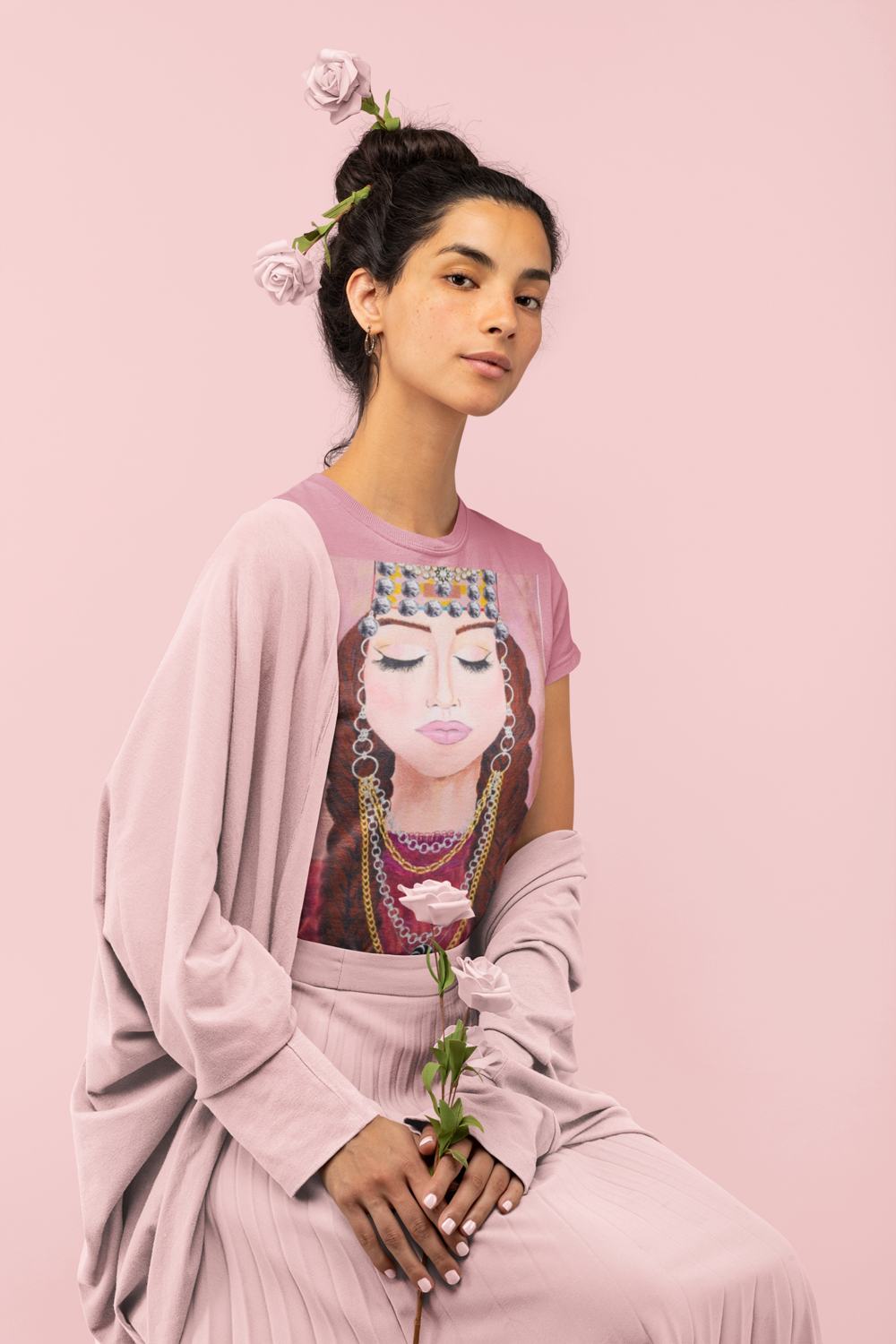 Women&#39;s T-Shirt &quot;TARAZ&quot;