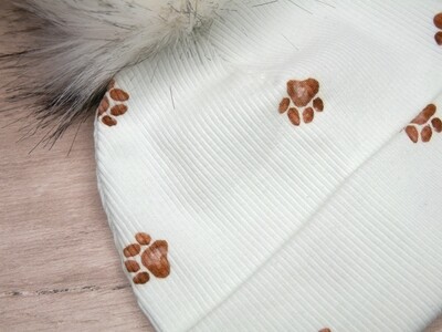 Czapka prążkowana (Little paws)