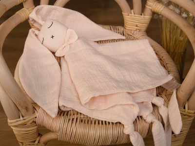 Pierwsza przytulanka króliczek Molli