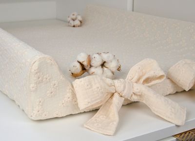 Pokrowiec na przewijak usztywniany 50x70 cm