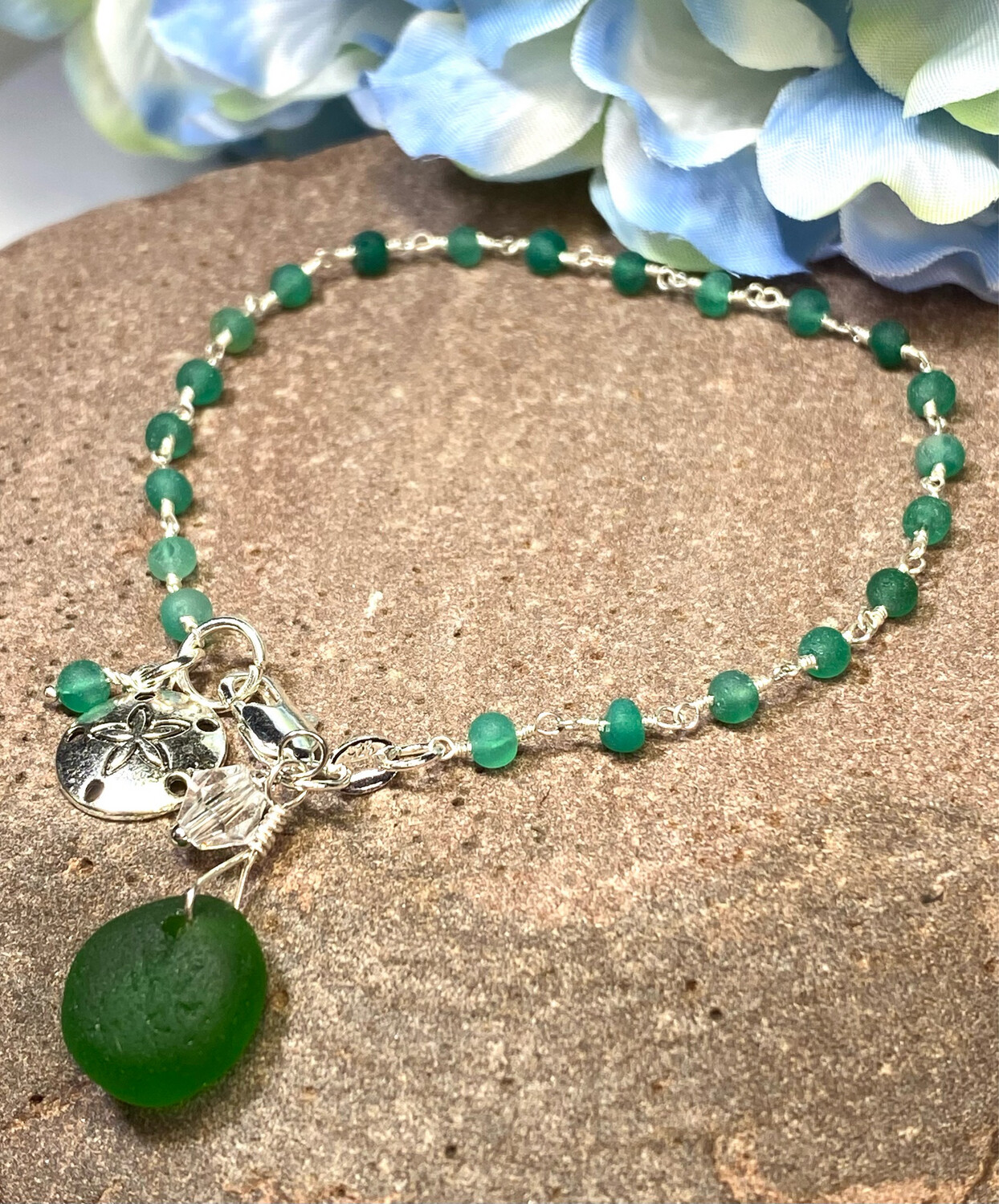 Emerald Green Sea Glass &amp; Gemstone Bracelet