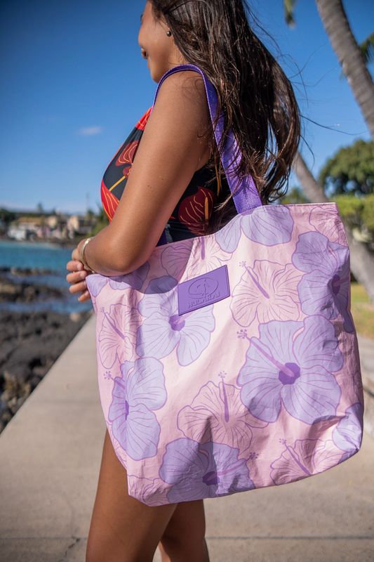 Splash Resistant Beach Tote