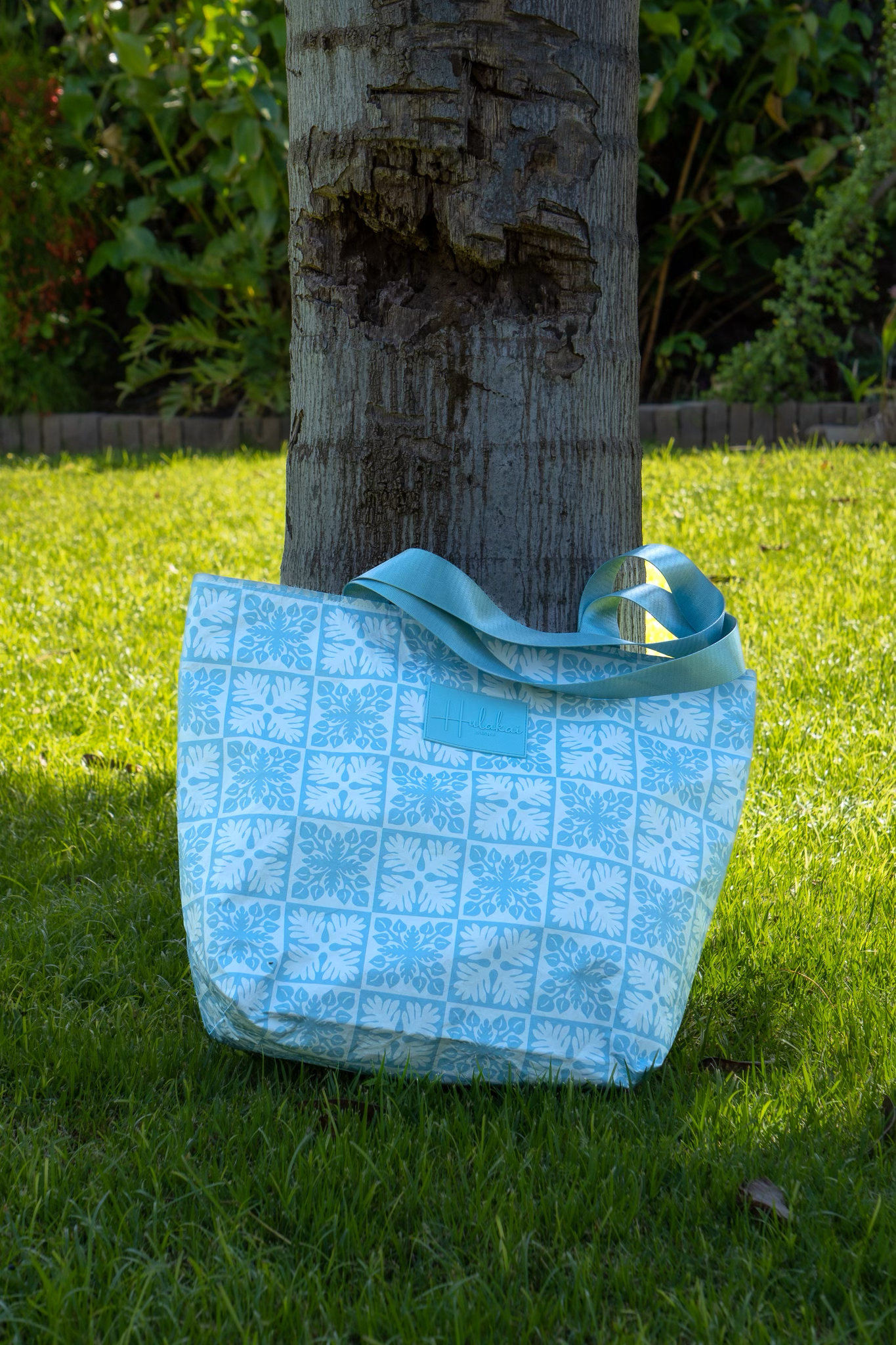 Splash Resistant Beach Tote