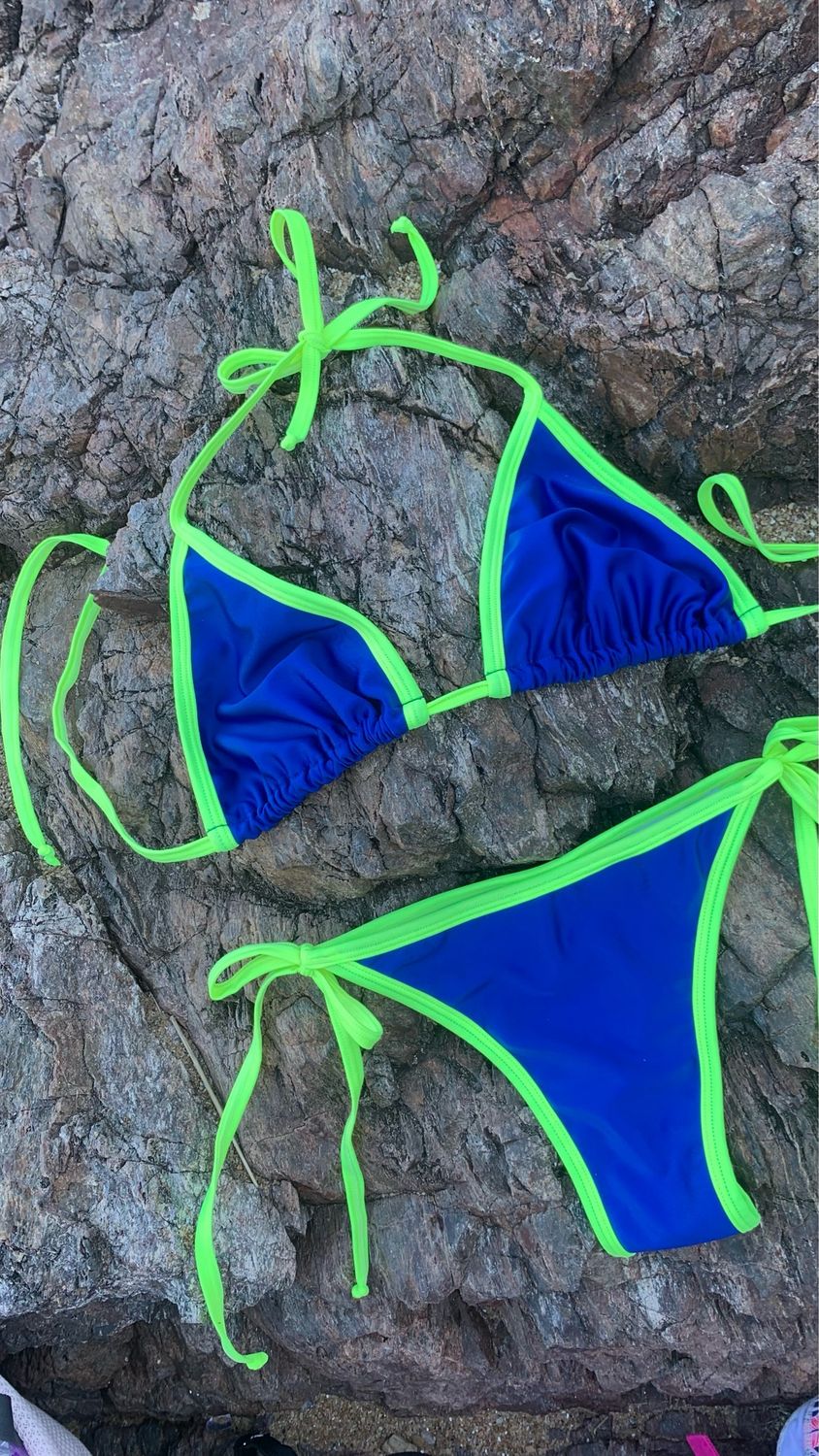 Paradise azul con verde