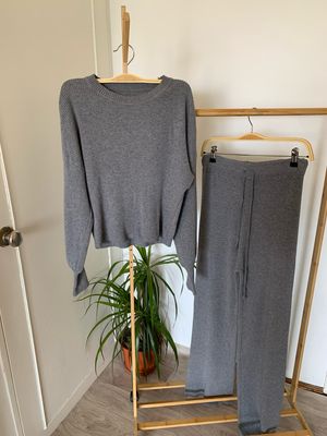 Conjunto odisea gris