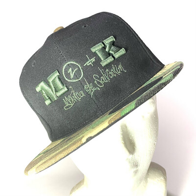 GORRA VICERA PLANA M2+K con tag Marto ENVÍO GRATIS