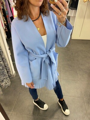 CAPPOTTO CON FRANGE E CINTA