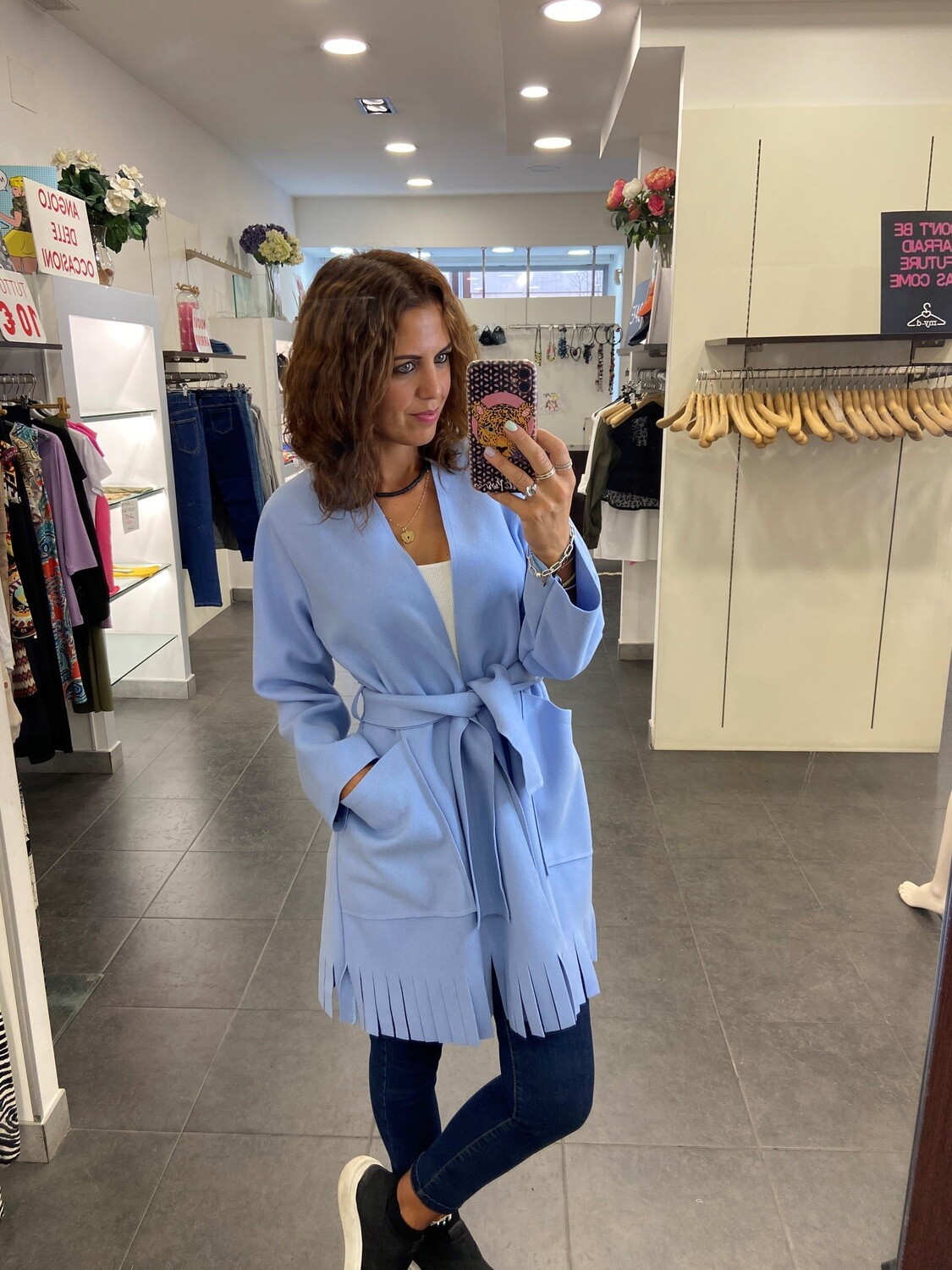 CAPPOTTO CON FRANGE E CINTA