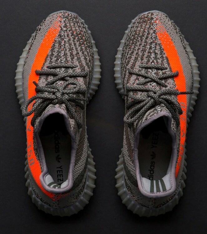 YEEZY 350 V2