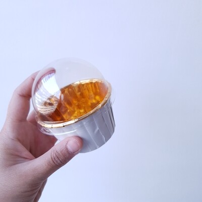 White with Gold Cupcake Cups with Dome Lid