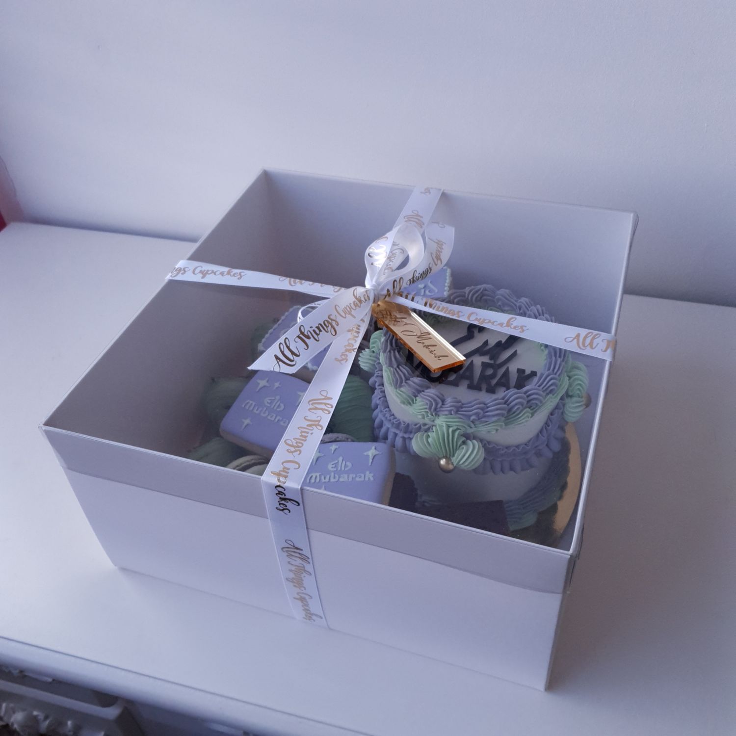 10&quot; Square Clear Lid Box