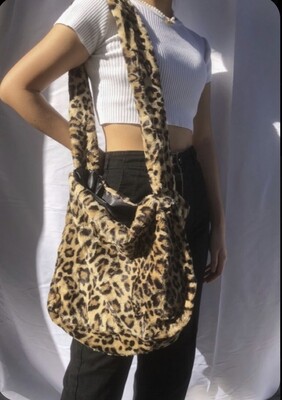 Cheetah totte bag