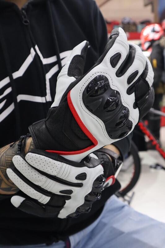 GUANTES GIACOMO T 800 GUANTES GIACOMO T 800