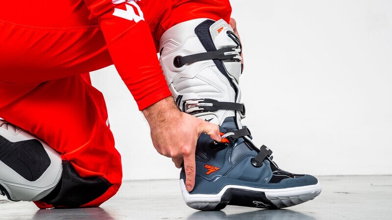 BOTAS Y BOTINES ALPINESTARS